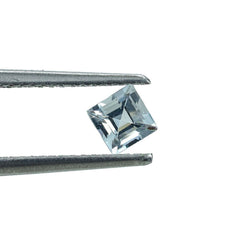 AQUAMARINE CUT SQUARE (C/CLEAN) 4.00X4.00MM 0.30 Cts.