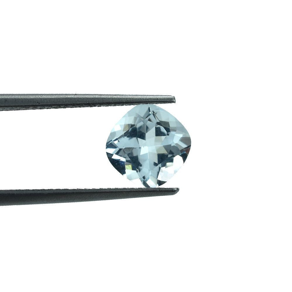 AQUAMARINE CUT CUSHION (C/CLEAN) 8.00X8.00MM 2.10 Cts.