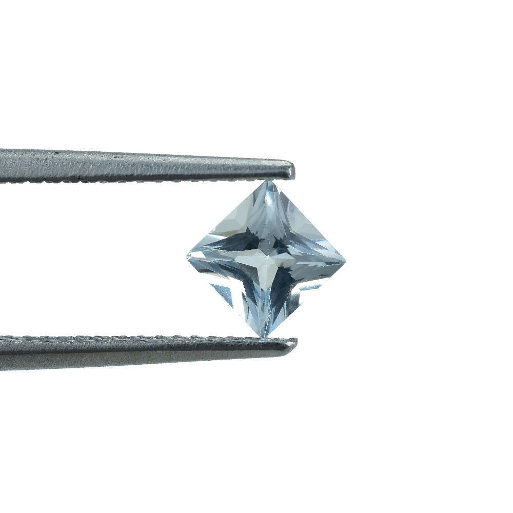 AQUAMARINE PRINCESS CUT SQUARE (C/CLEAN) 5.00X5.00MM 0.56 Cts.
