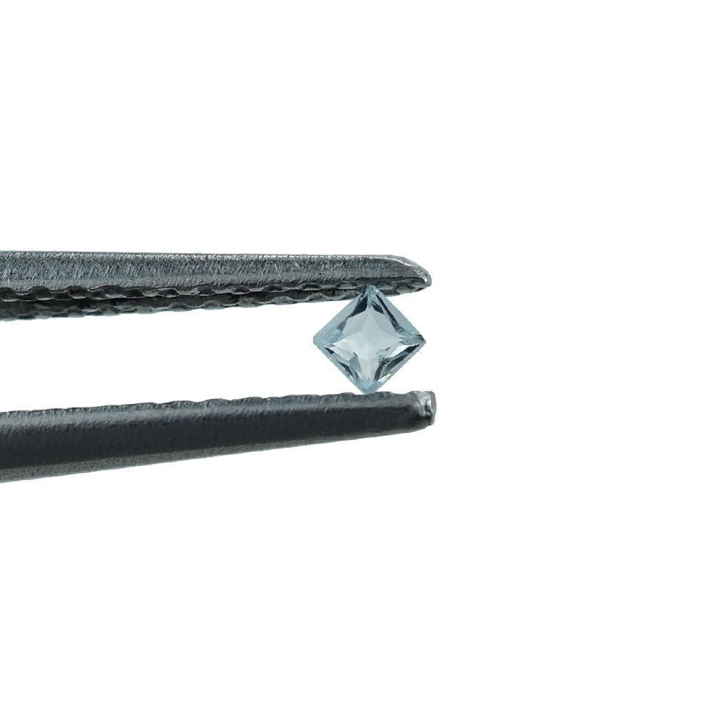 AQUAMARINE PRINCESS CUT SQUARE (B/CLEAN) 1.80X1.80MM 0.04 Cts.