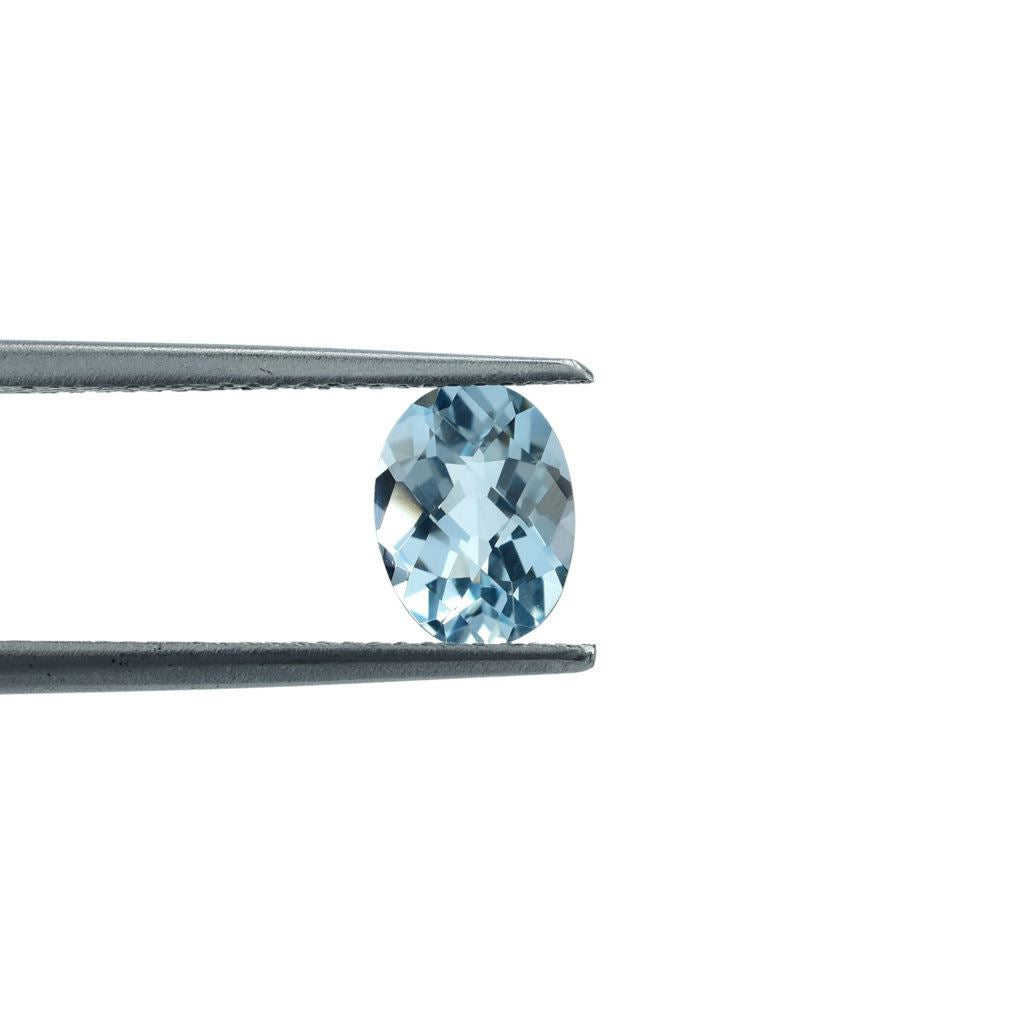 AQUAMARINE CHECKER CUT OVAL (A+/CLEAN) 8.00X6.00MM 1.10 Cts.