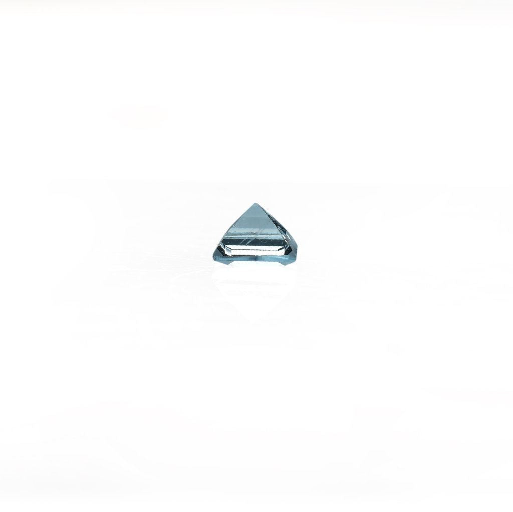 AQUAMARINE STEP CUT SQUARE (C/SI) 5.00X5.00MM 0.60 Cts.