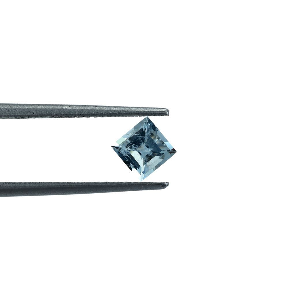 AQUAMARINE STEP CUT SQUARE (C/SI) 5.00X5.00MM 0.60 Cts.