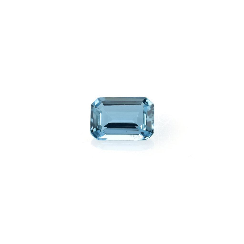 AQUAMARINE STEP CUT OCTAGON (A+++/CLEAN) (GREENISH) 7.00X5.00MM 0.78 Cts.