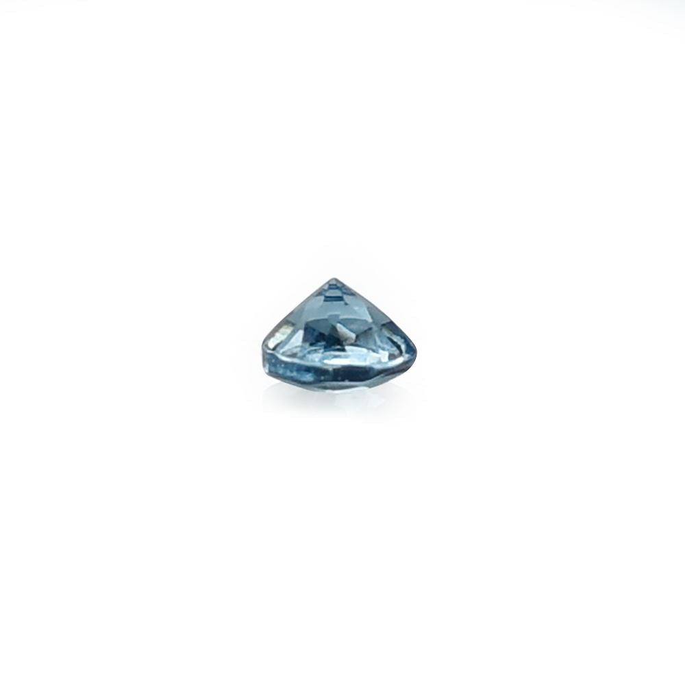AQUAMARINE CUT ROUND (A+++/CLEAN) 1.50 MM 0.02 Cts.