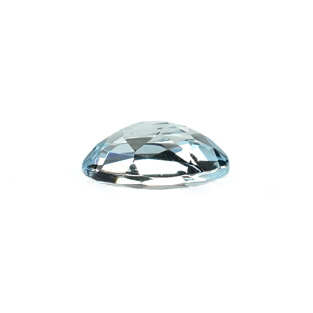 AQUAMARINE CUT OVAL (A++)(SI)(WINDOW) 7.00X5.00 MM 0.67 Cts.