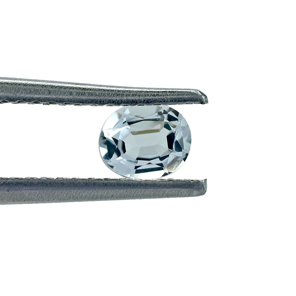 AQUAMARINE BACK STEP CUT OVAL (C) (CLEAN) 4.00X4.50 MM 0.30 Cts.