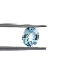 AQUAMARINE CHECKER CUT OVAL (A++)(CLEAN) 6.00X7.00 MM 1.07 Cts.