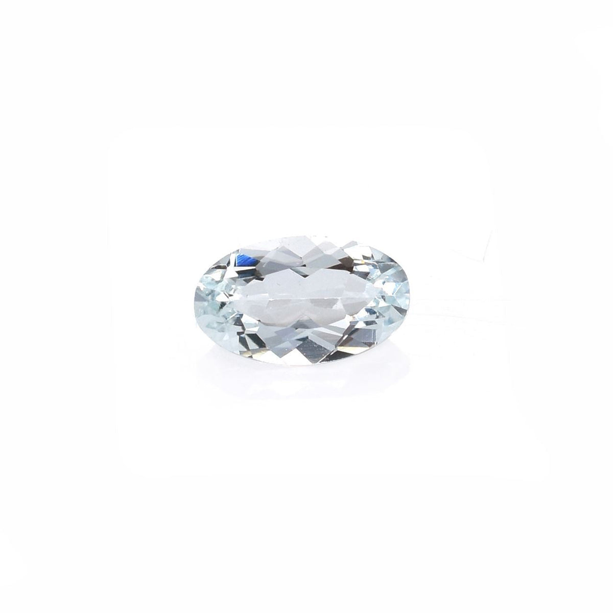 AQUAMARINE CUT OVAL (B)(CLEAN) 7.00X4.00 MM 0.58 Cts.