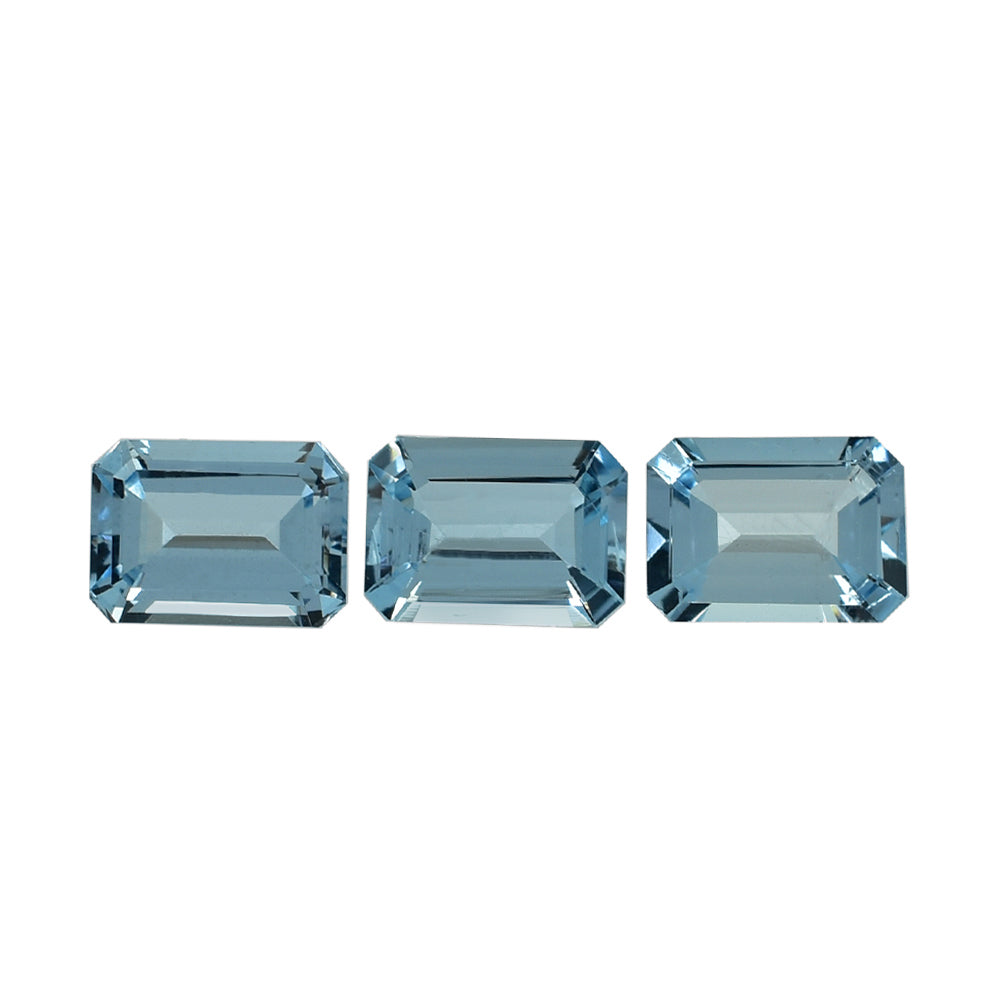 AQUAMARINE CUT OCTAGON (A++/SI) 7X5MM 0.95 Cts.