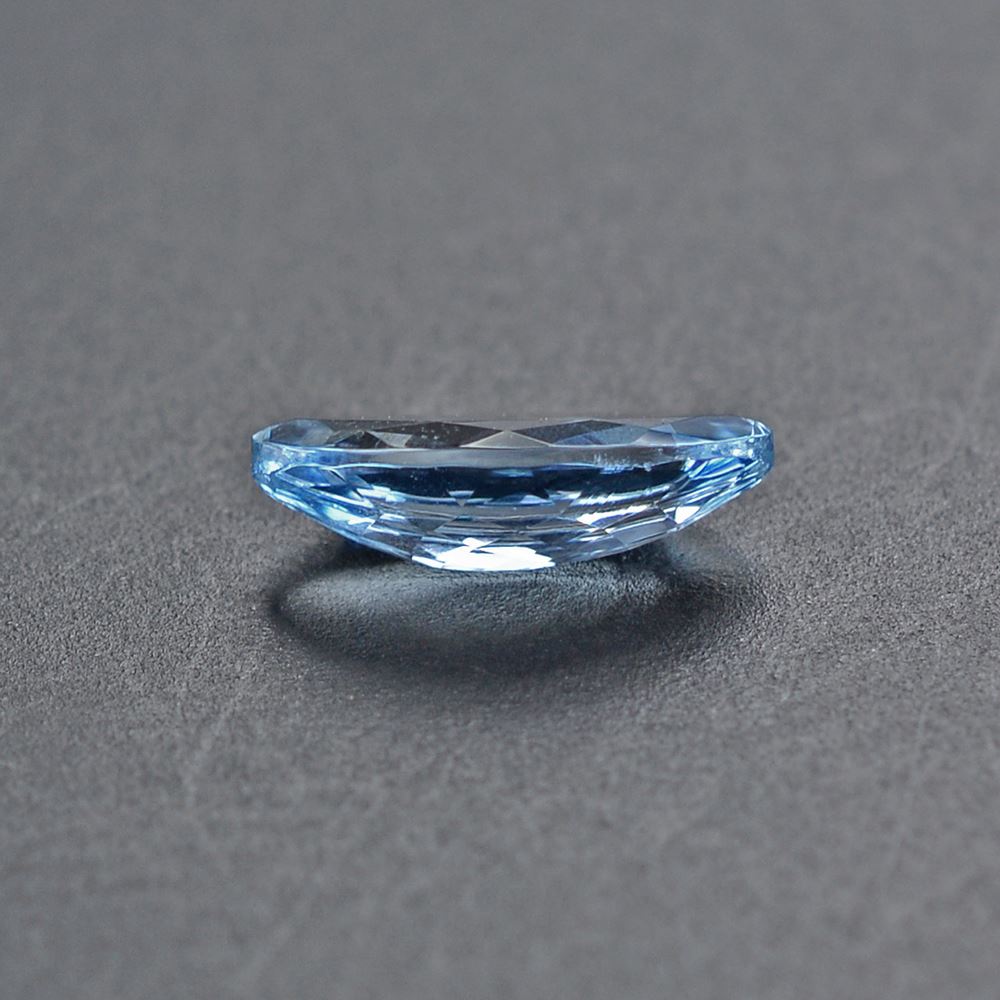 AQUAMARINE CUT MARQUISE 8X4MM 0.48 Cts.