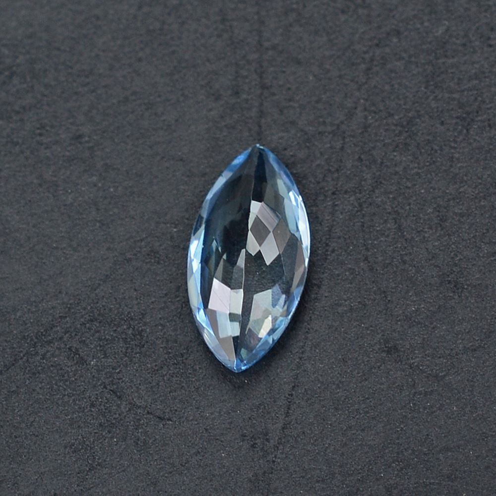 AQUAMARINE CUT MARQUISE 8X4MM 0.48 Cts.