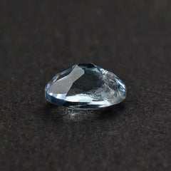 AQUAMARINE CUT OVAL 6X4MM 0.60 Cts.