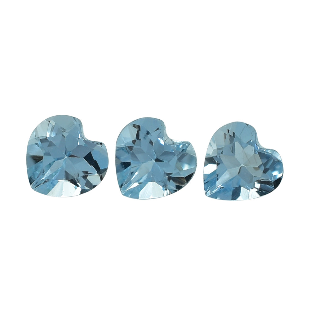 AQUAMARINE CUT HEART (A+++) 4MM 0.20 Cts.