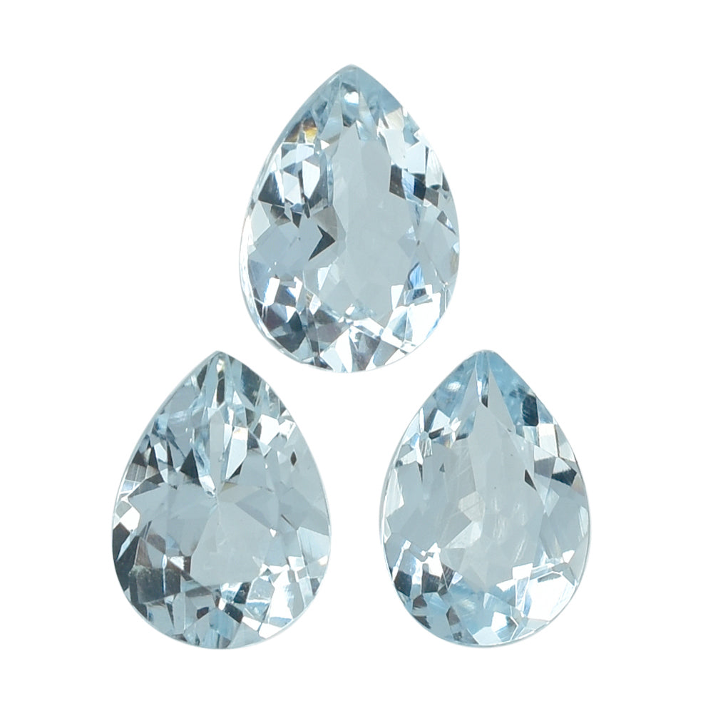 AQUAMARINE CUT PEAR 7X5MM 0.60 Cts.