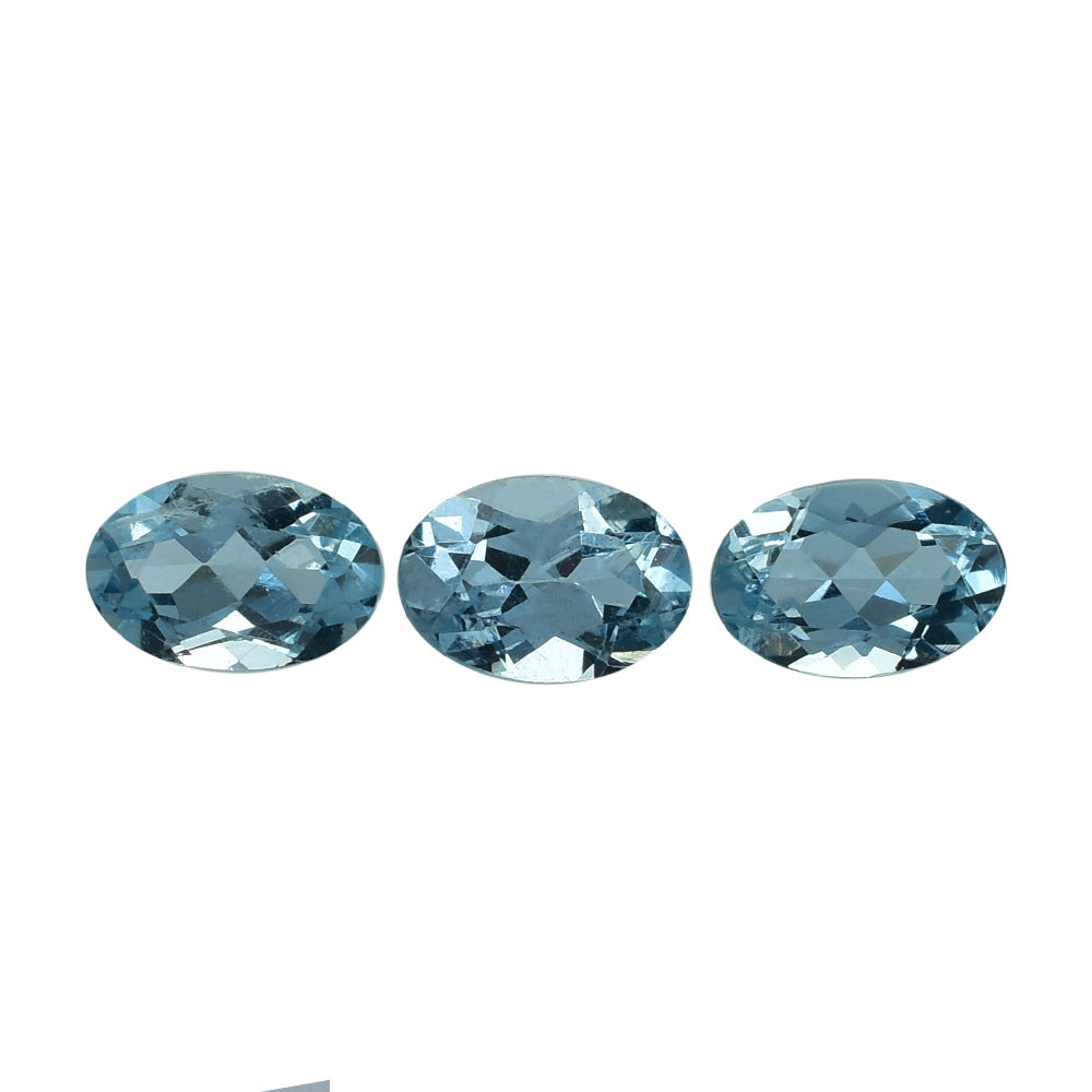 AQUAMARINE CUT OVAL  6X4MM 0.46 Cts.