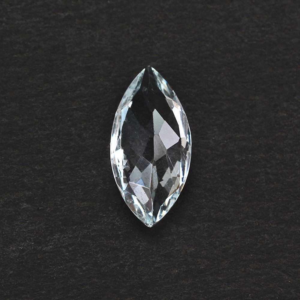 AQUAMARINE CUT MARQUISE (C/PK) 14X7MM 2.22 Cts.