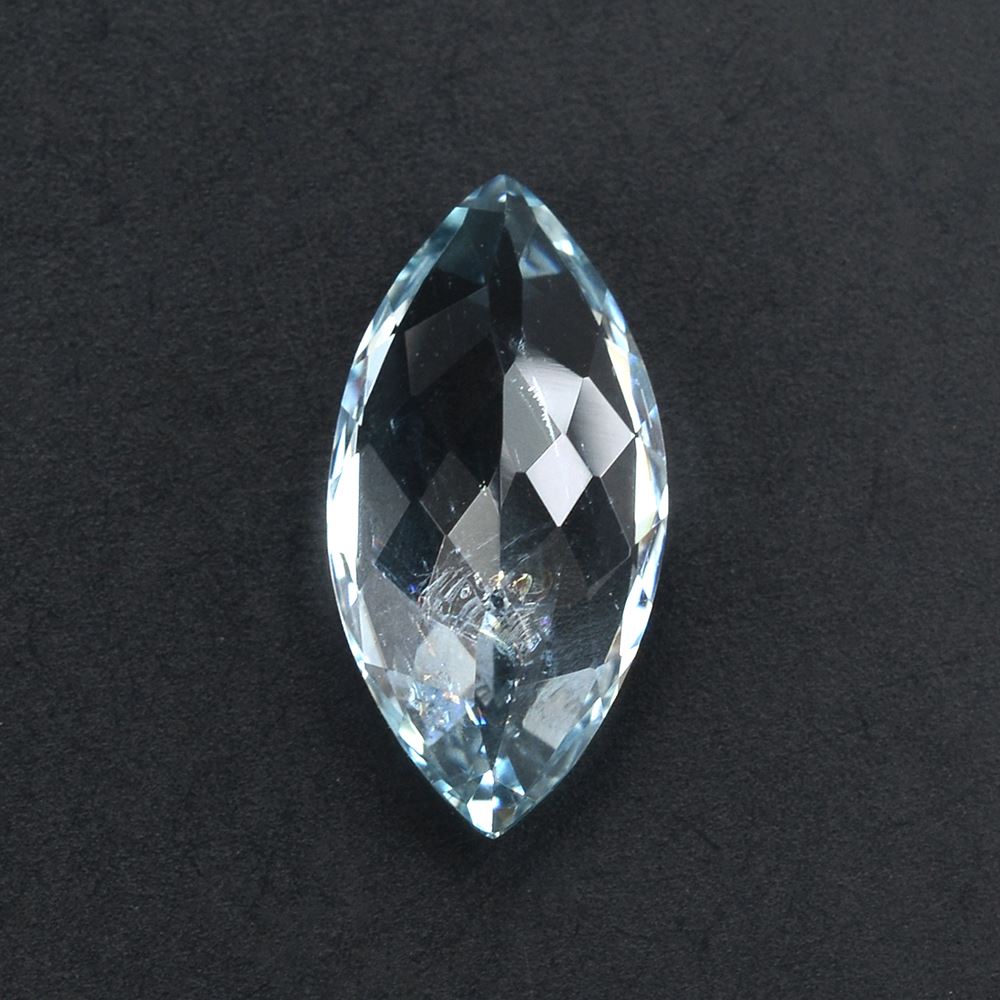 AQUAMARINE CUT MARQUISE (A++/SI) 18X6MM 4.1Cts.