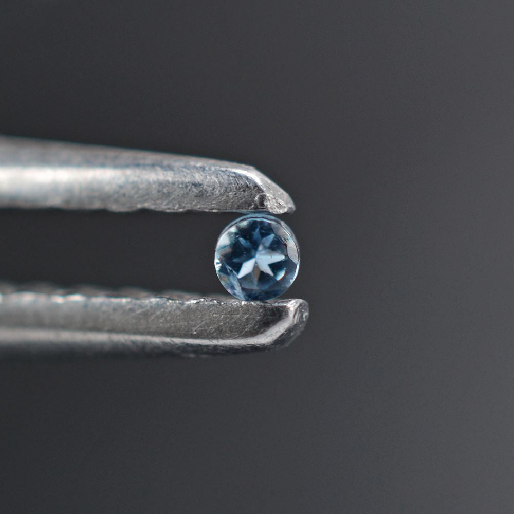 AQUAMARINE CUT ROUND (A++++/HI) 1.30MM 0.01 Cts.