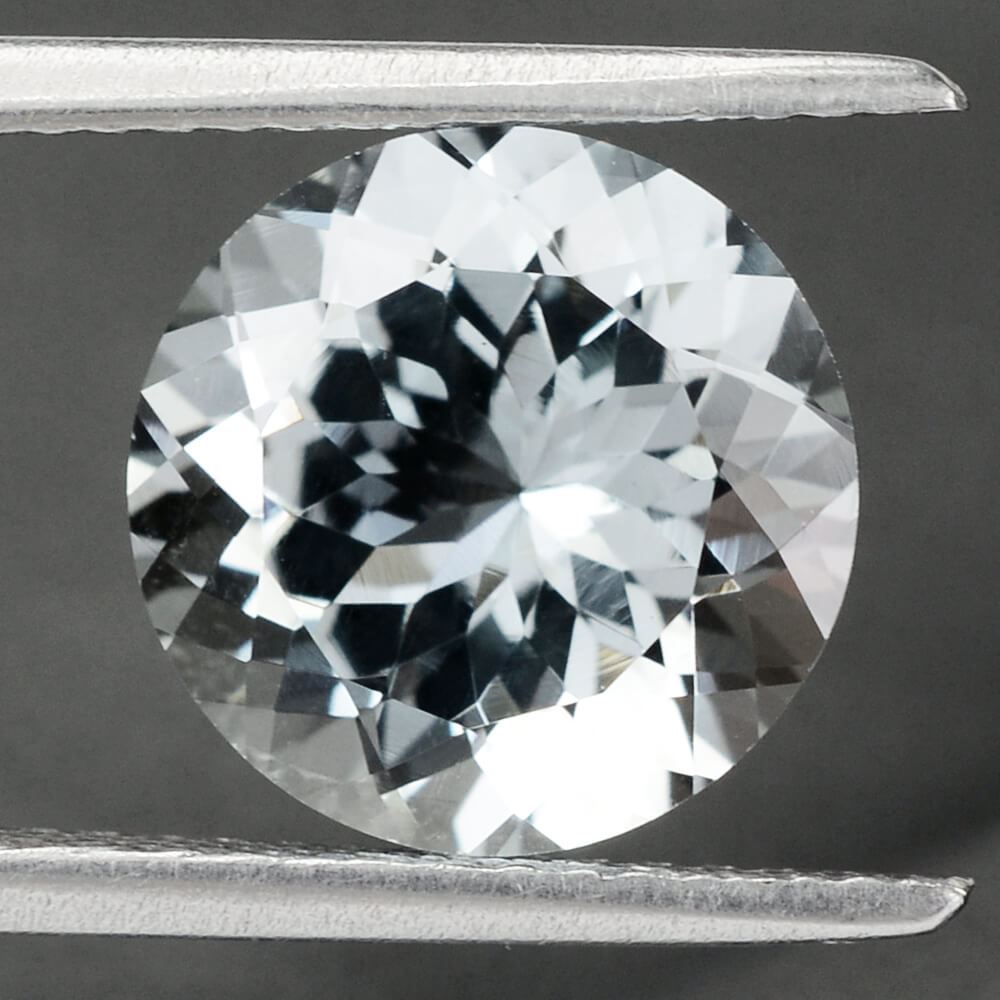 AQUAMARINE CUT ROUND (B) 10MM 2.79 Cts.