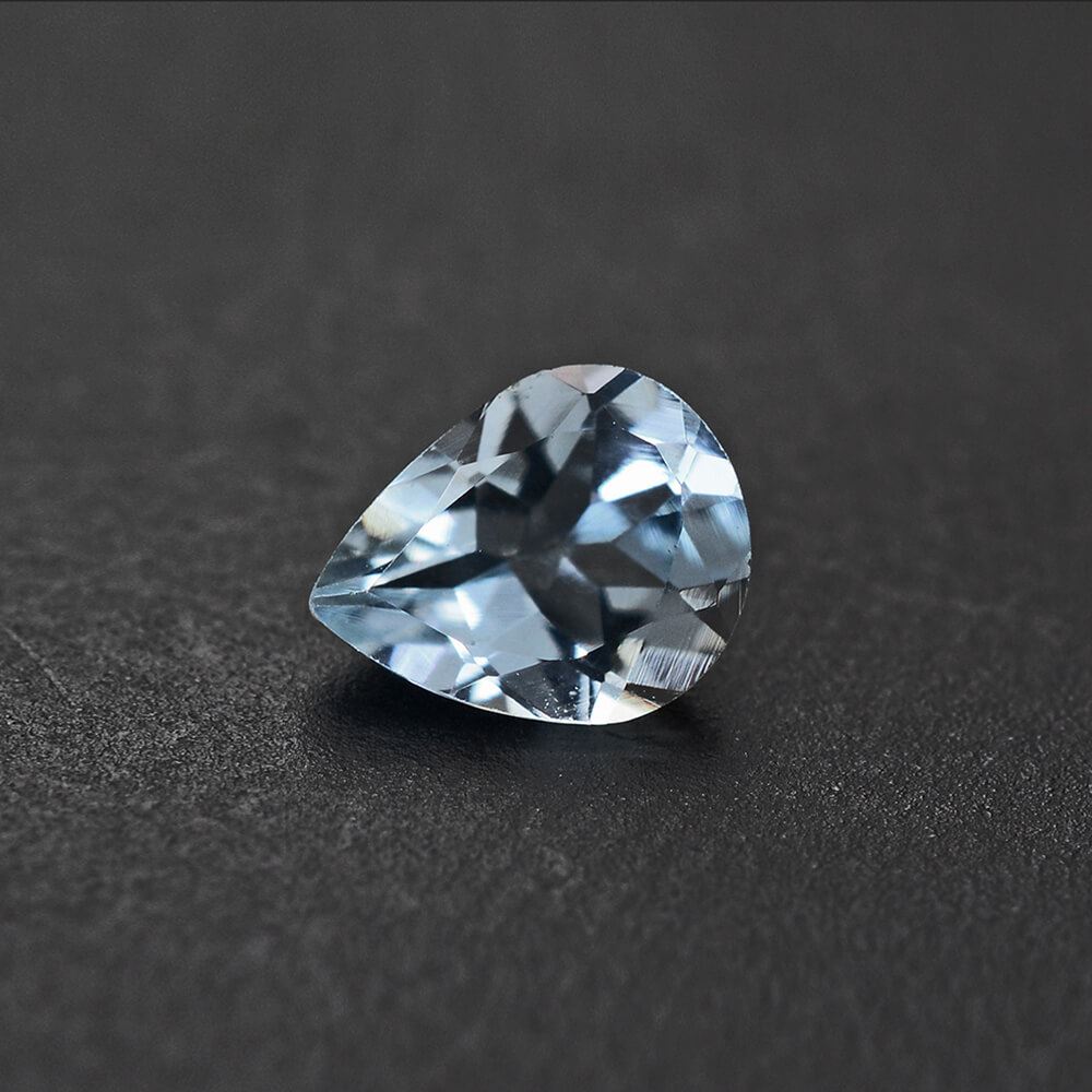 AQUAMARINE CUT PEAR (A++) 5X4MM 0.27 Cts.