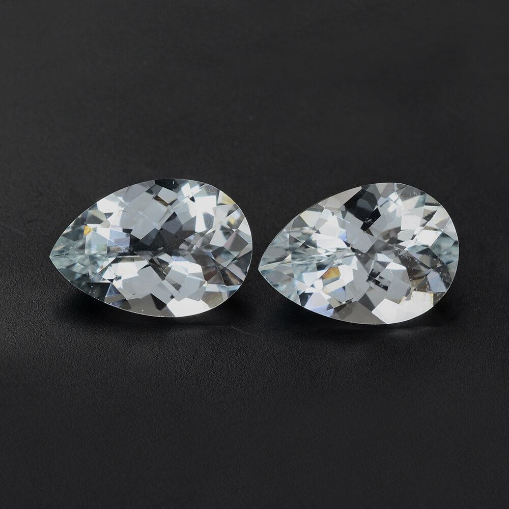 AQUAMARINE CHECKER CUT PEAR (B/PK) 13X9MM 3.55 Cts.