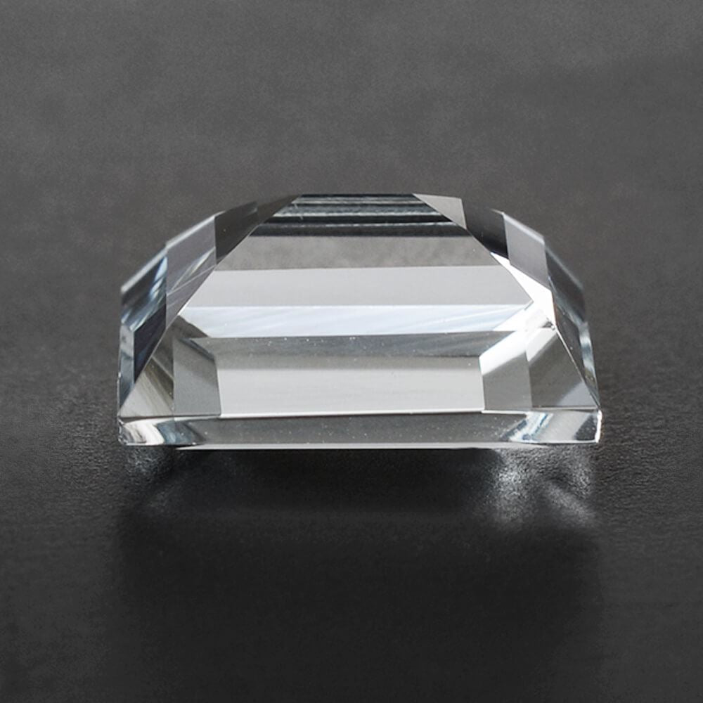 AQUAMARINE CUT BAGUETTE (A) 10X8MM 3.30 Cts.