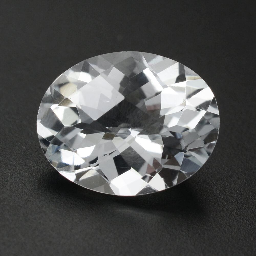 AQUAMARINE CHECKER CUT OVAL (B) 10X8MM 2.42 Cts.