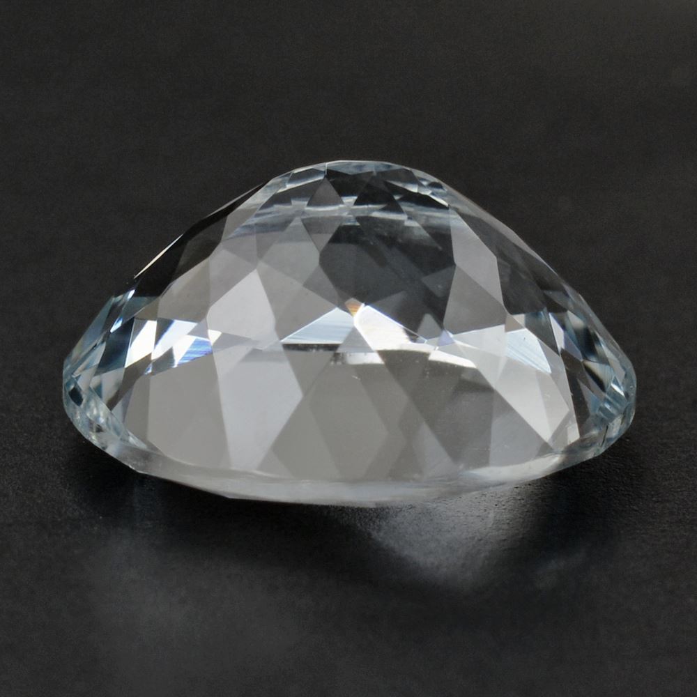 AQUAMARINE CUT OVAL (A+) 12X10MM 4.45 Cts.