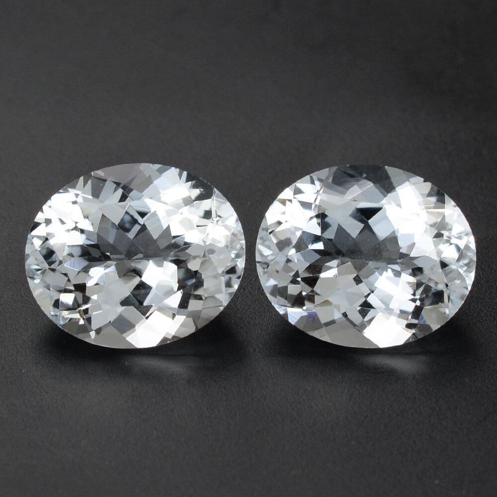 AQUAMARINE CUT OVAL (A+) 12X10MM 4.45 Cts.