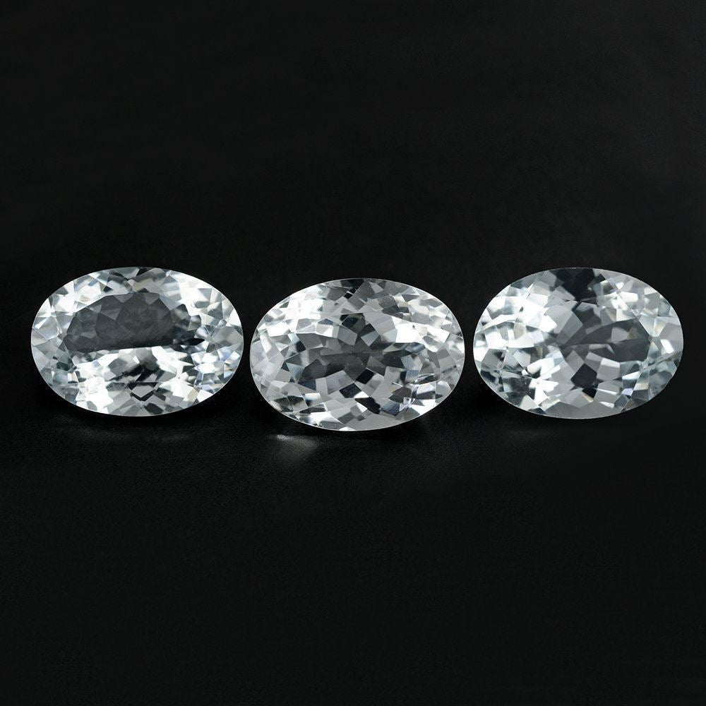 AQUAMARINE CUT OVAL (A+) 14X10MM 5.23 Cts.