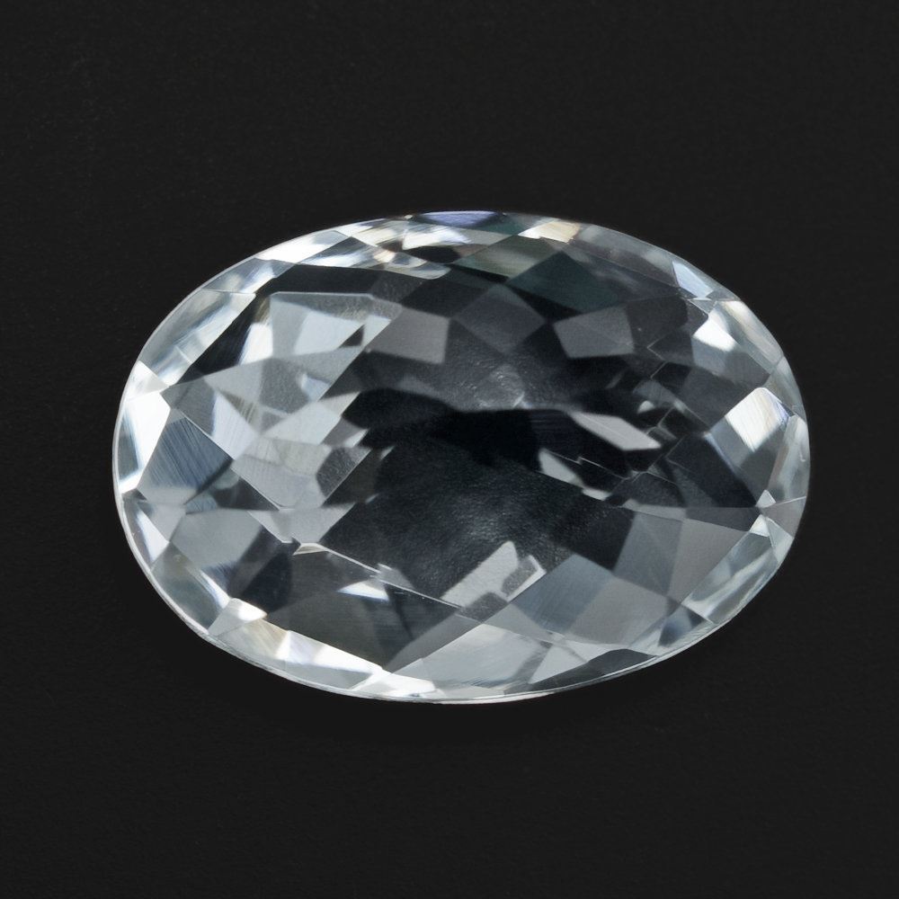 AQUAMARINE CHECKER CUT OVAL (A+) 14X10MM 5.70 Cts.