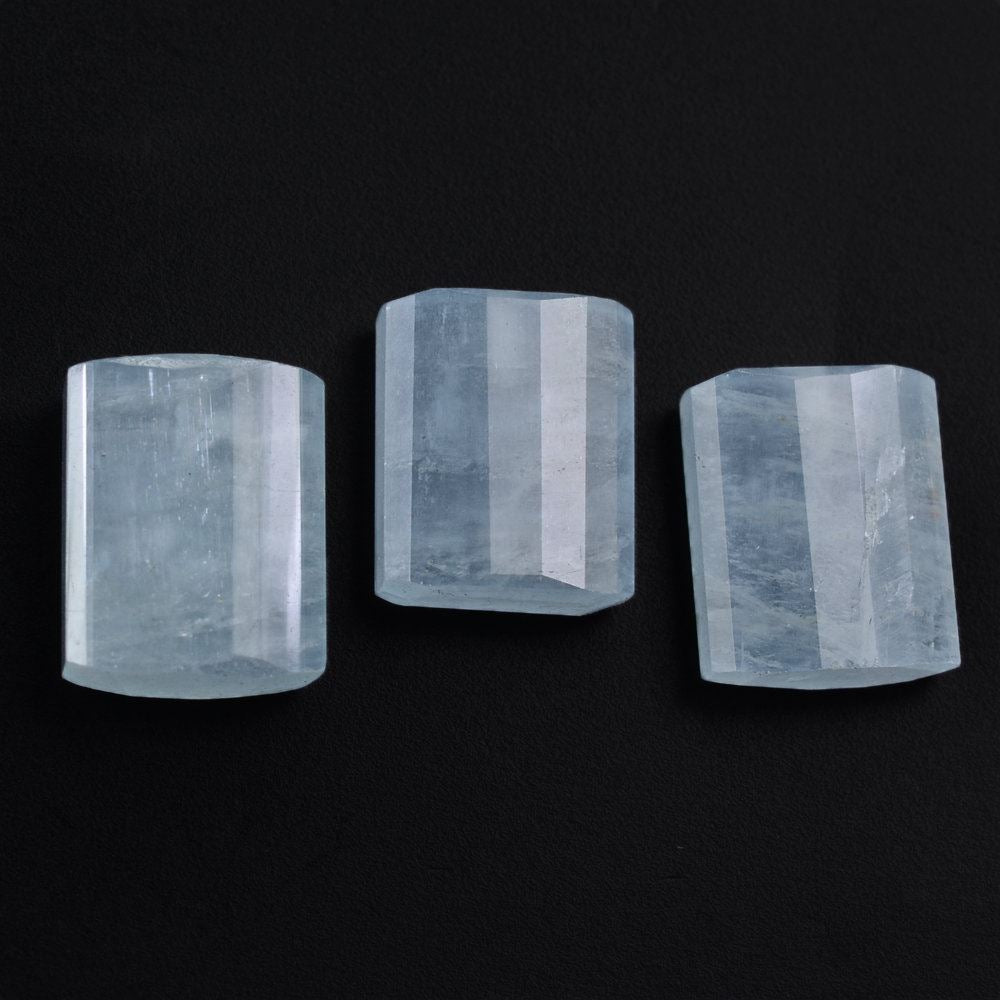 MILKY AQUAMARINE STEP CUT FREE FORM BEADS (AA/SI) (HALF DRILL 0.80MM) 10.50X8.50MM 4.29 Cts.