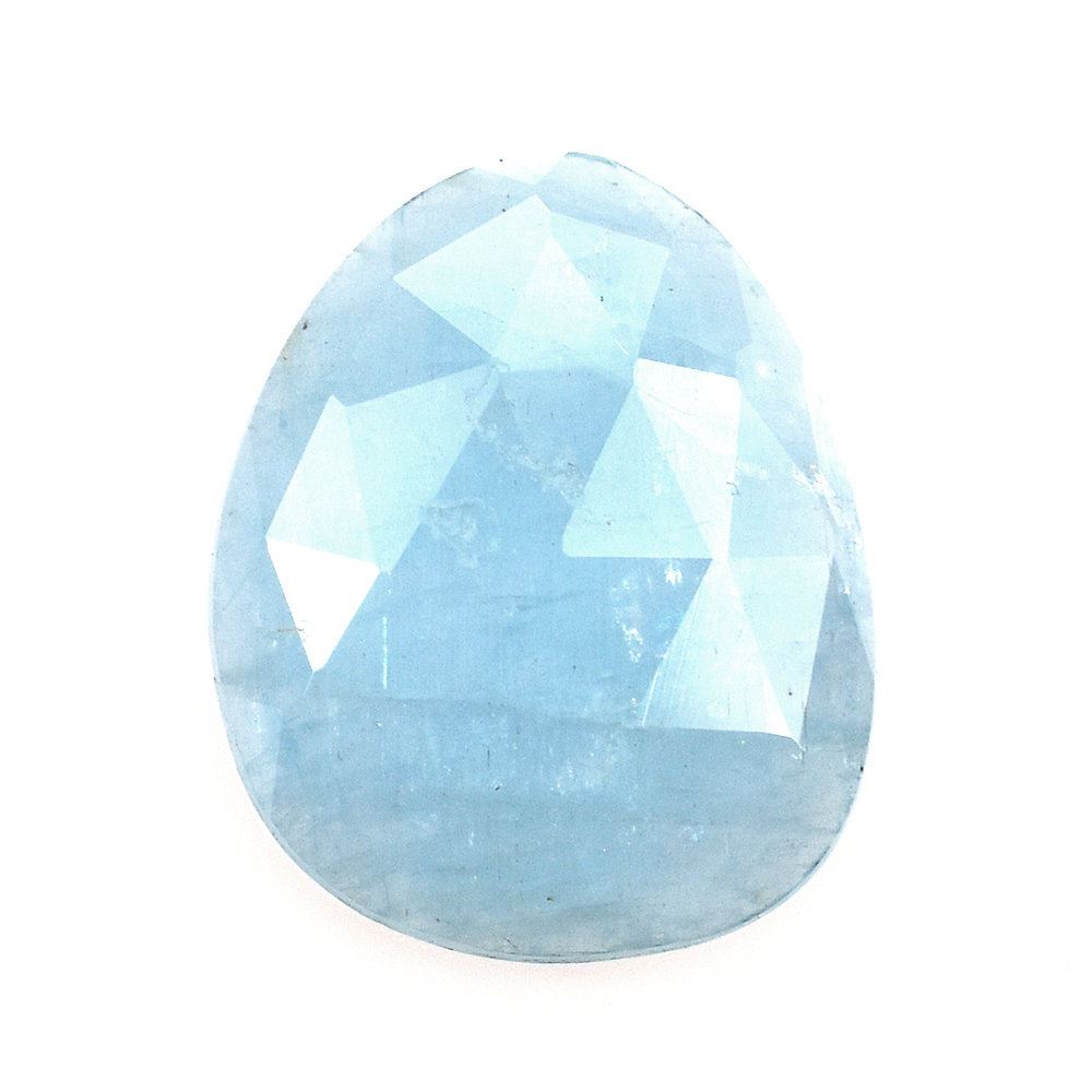 MILKY AQUAMARINE ROSE CUT PEARISH CAB (AA) 12.50X15.50MM 4.75 Cts.