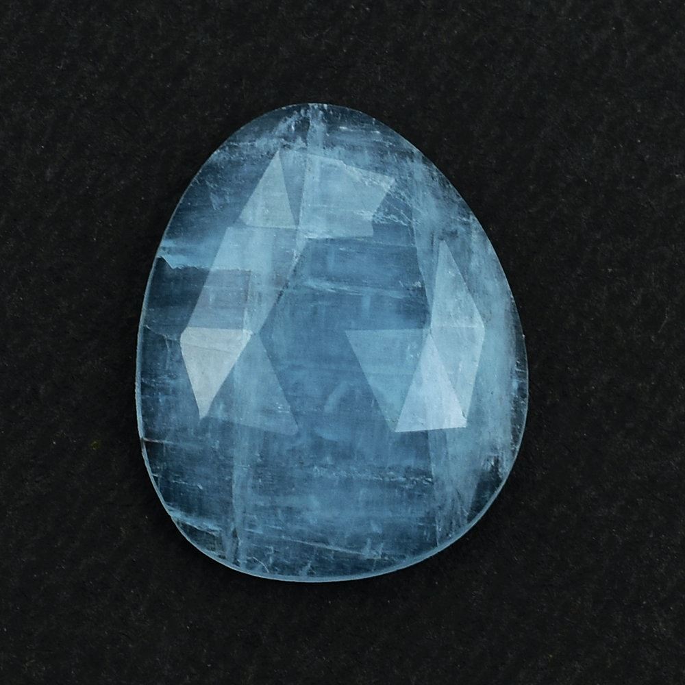 MILKY AQUAMARINE ROSE CUT PEARISH CAB (AA) 12.50X15.50MM 4.75 Cts.