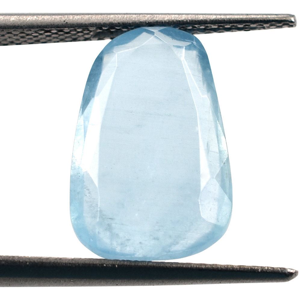 MILKY AQUAMARINE BOTH SIDE TABLE CUT TAPER (AA) 15.20X10X7.50MM 5.10 Cts.