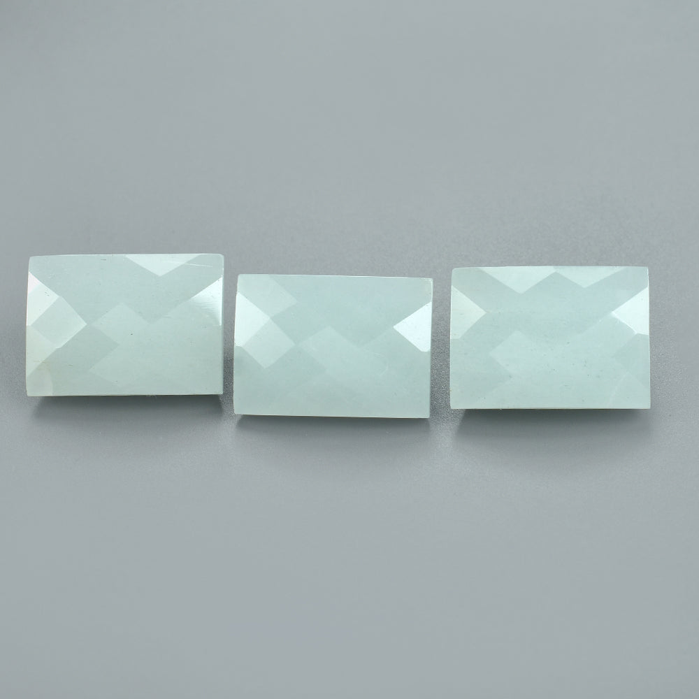 MILKY AQUAMARINE CHECKER CUT BAGUETTE 14X10MM 7.62 Cts.