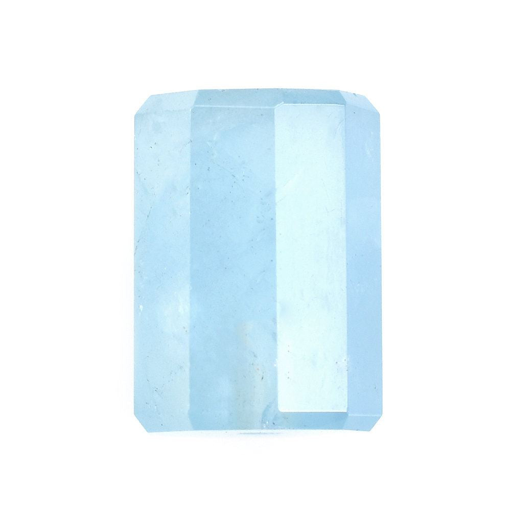 MILKY AQUAMARINE BARREL (HALF-DRILL) (AAA) 11X8MM 7.23 Cts.