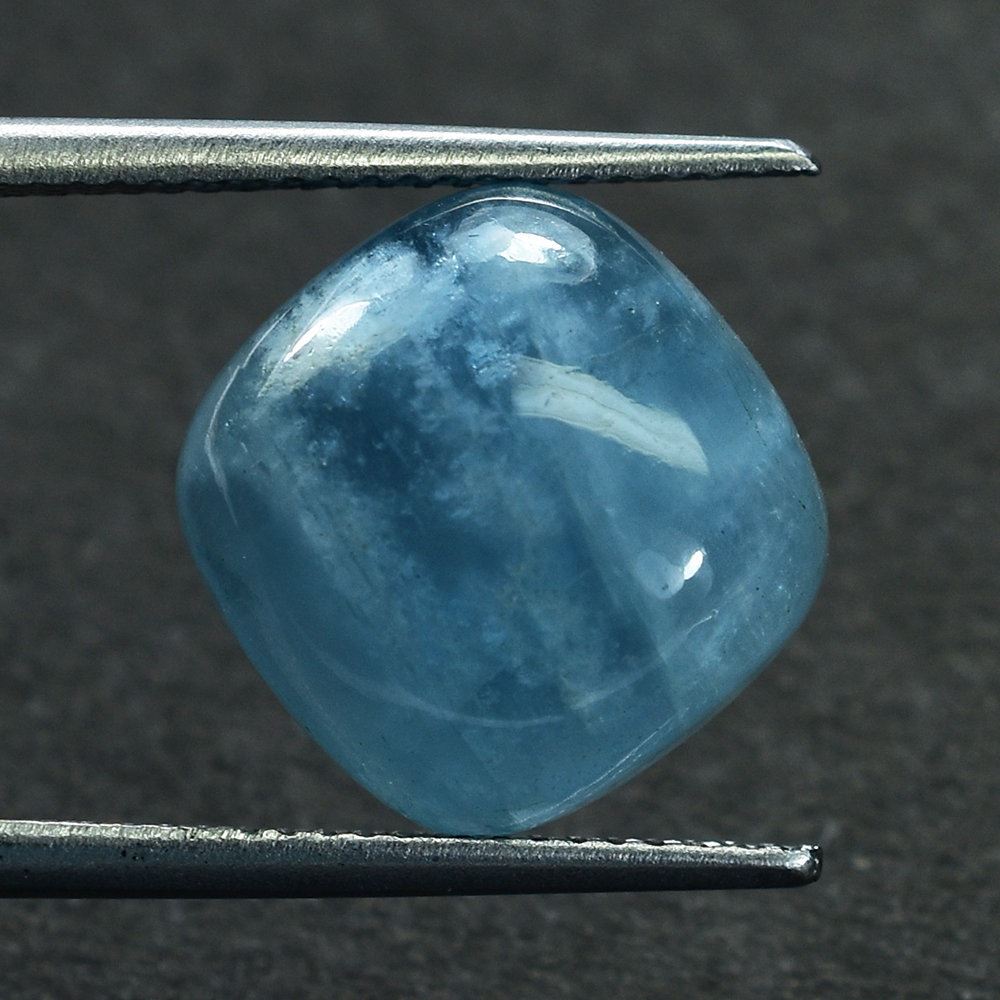 MILKY AQUAMARINE CUSHION CAB (AAA) 12MM 7.85 Cts.