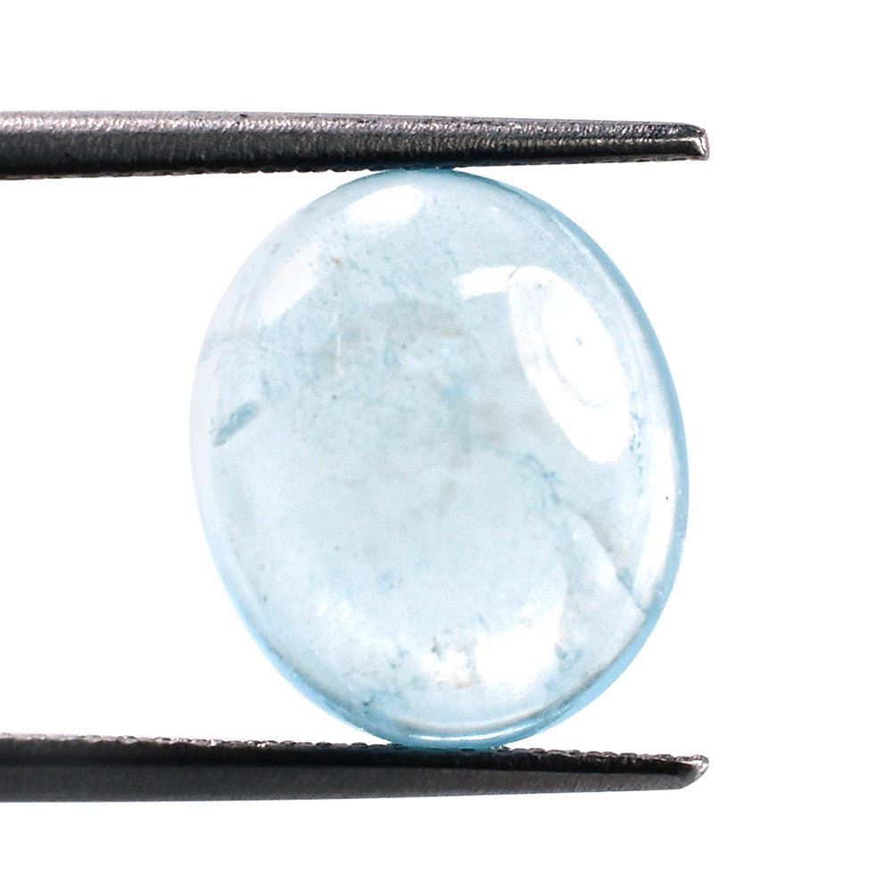 MILKY AQUAMARINE OVAL CAB (A) 13X11MM 5.73 Cts.