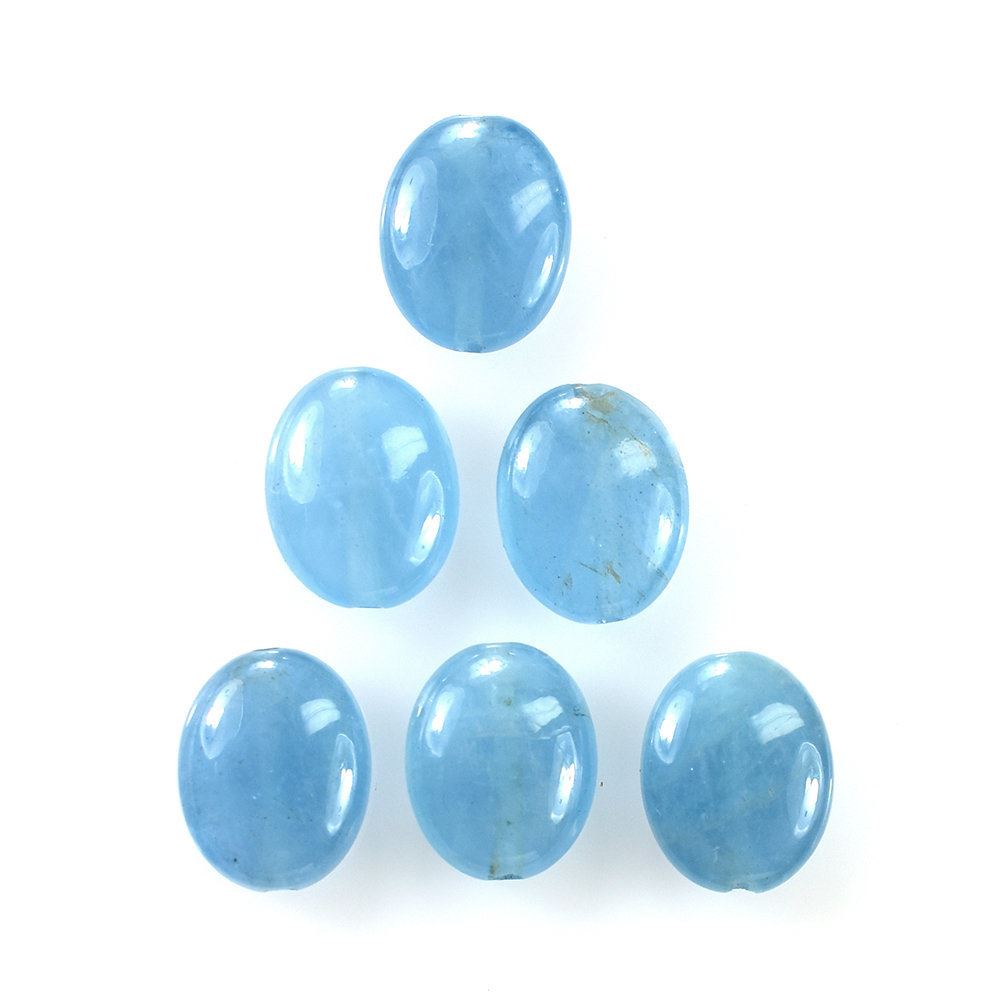 MILKY AQUAMARINE PLAIN LENTIL OVAL CAB (FULL-DRILL) (AAA) 10X8MM 2.61 Cts.