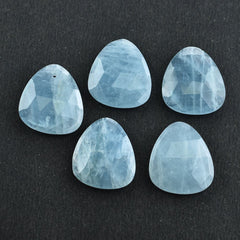 MILKY AQUAMARINE ROSE CUT BRIOLETTE TRILLIONISH 18X16MM 7.80 Cts.