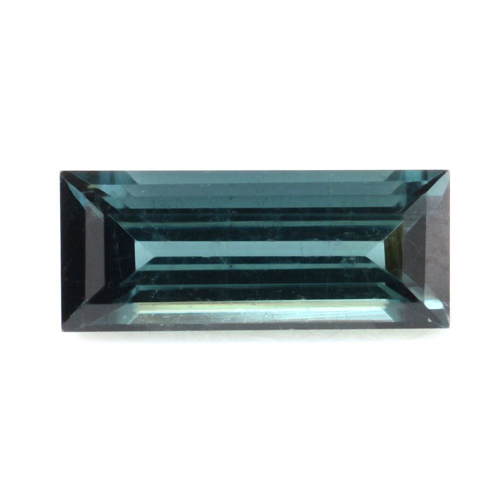 BLUE TOURMALINE CUT BAGUETTE (SI) 10X4MM 1.30 Cts.