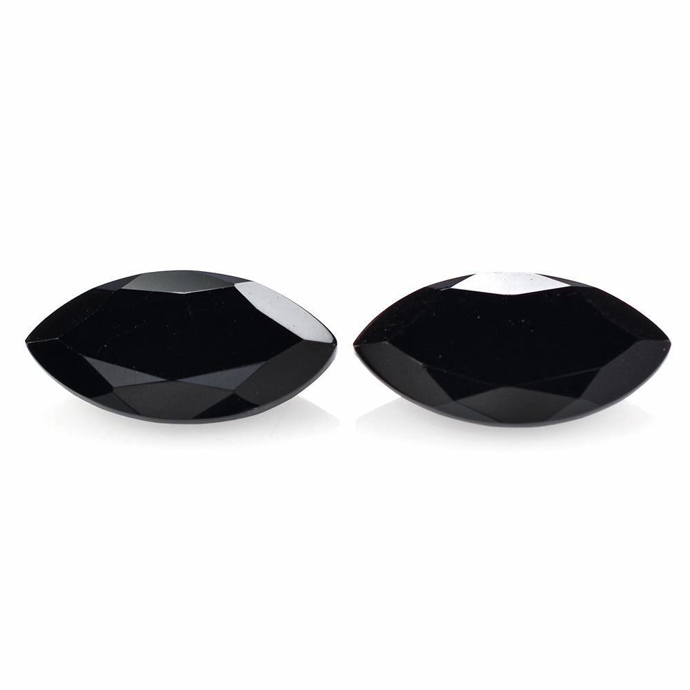 BLACK ONYX CUT MARQUISE 14X7MM 2.18 Cts.