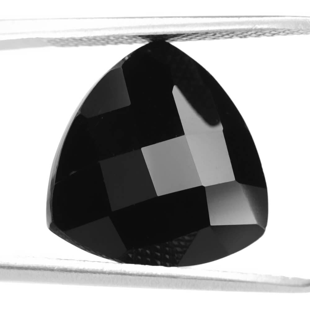 BLACK ONYX CHECKER CUT TRILLION 14MM 7.68 Cts.