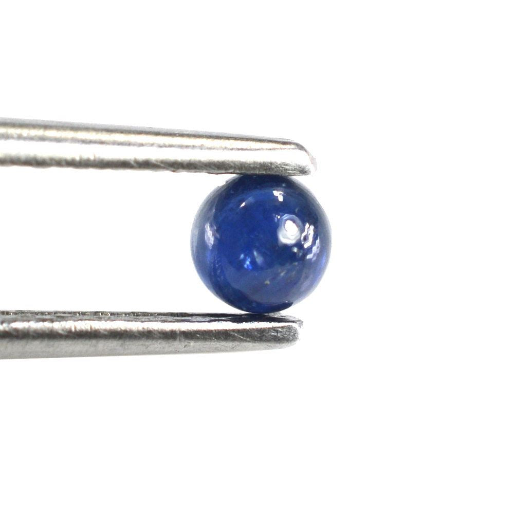 BLUE SAPPHIRE ROUND CAB 4MM 0.43 Cts.