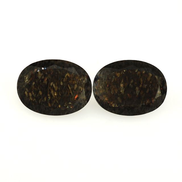 BLACK SHINE GOLDEN MOONSTONE CUT OVAL 16X12MM 7.90 Cts.