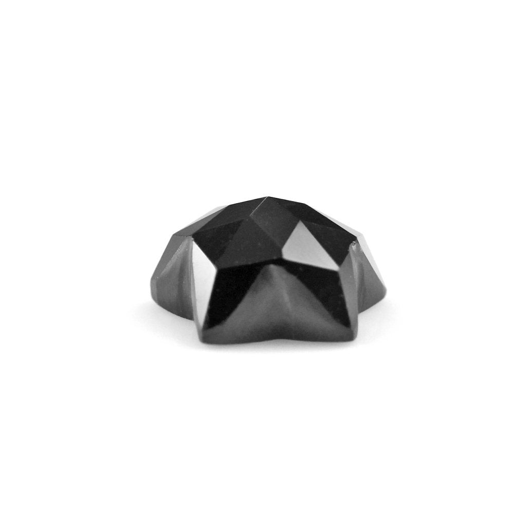 BLACK SPINEL CUT STAR SHAPE 7.70X7.30MM 1.77 Cts.