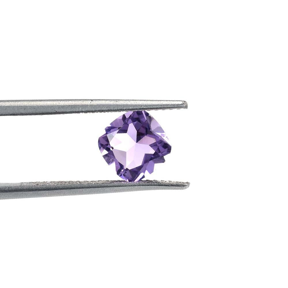 BRAZIL AMETHYST CUT CUSHION (MEDIUM)(CLEAN) 7.00X7.00 MM 1.30 Cts.