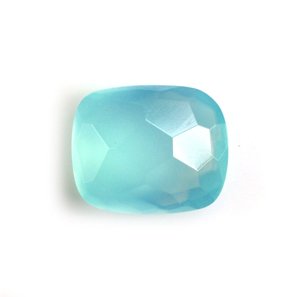 DYED PARIABA CHALCEDONY FOOTBALL CUT BRIOLETTE CUSHION 12X10MM 4.40 Cts.